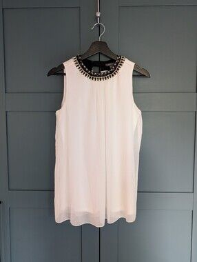 Suzy Shier Embellished Neck Sleeveless Blouse | XS | White